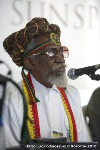 Bunny Wailer abarrota el ‘templo’ de la cultura reggae